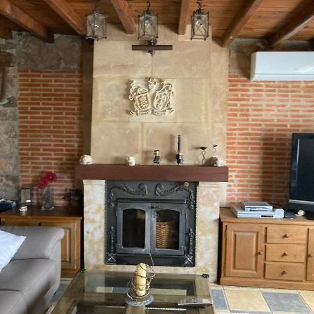 Casa Rural Neira Almenara de Tormes Esterno foto